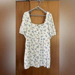 NWT - Old Navy Cream Button-Front Floral Square Neck Dress with Blue Print